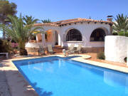 Ferienhaus mit Pool in Javea