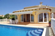 Villa mit Blick auf die Kueste von Moraira bis Calpe