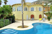 Casa Cumbre del Sol mit Garage und Privatpool